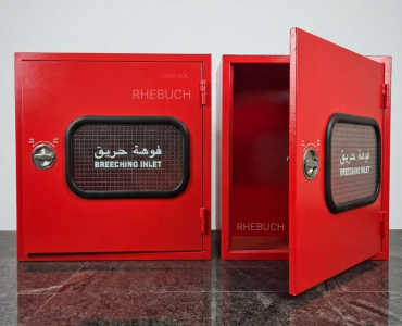 BRISTOL Red Breeching Inlet Cabinet with Wired Glass Window & Lock